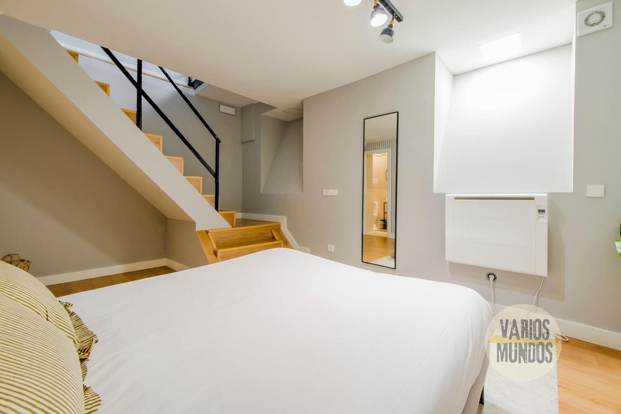Modern Apt & Cool Interior Design A 20 Metros Del Retiro E1 马德里 外观 照片